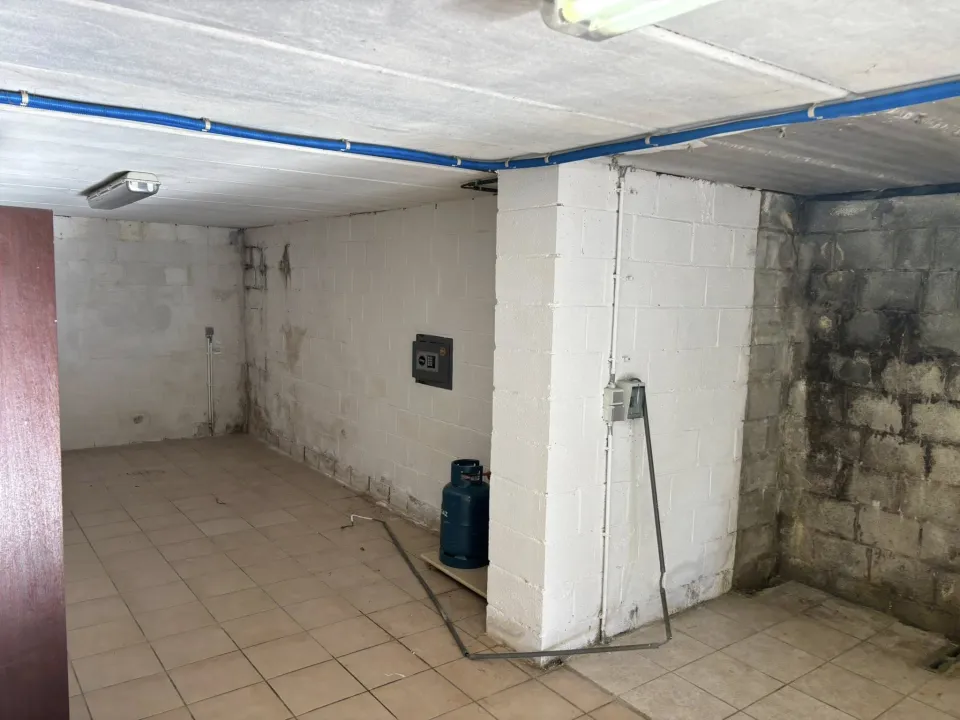 humidité mur cave