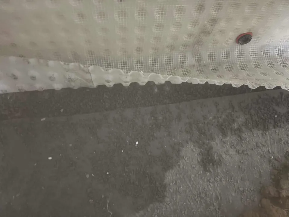 cuvelage cave humide