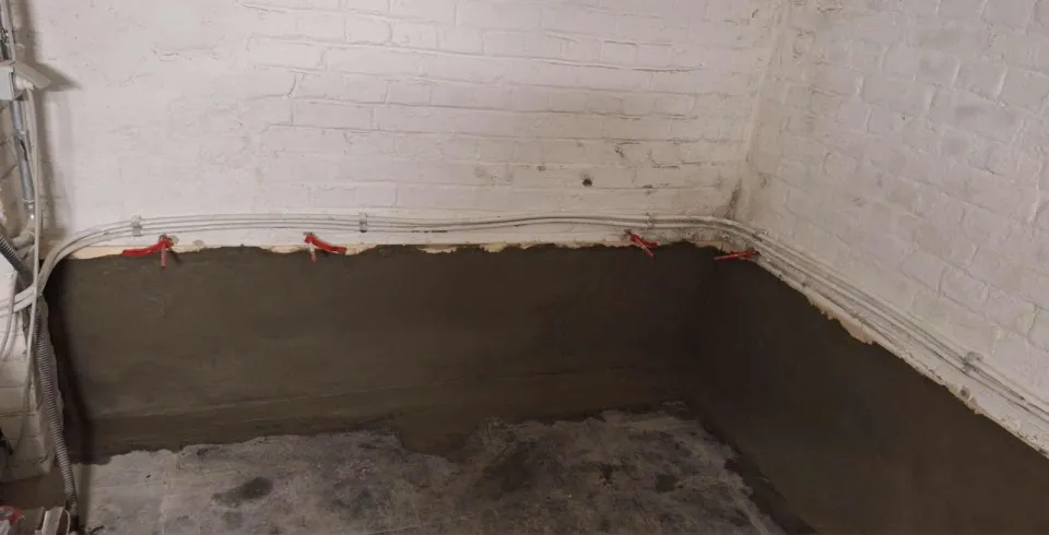 cave cuvelage contre l'humidité